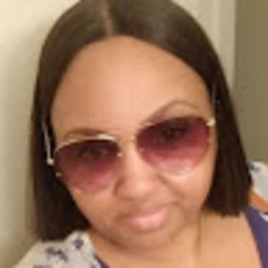 Meet your Posher, Vee